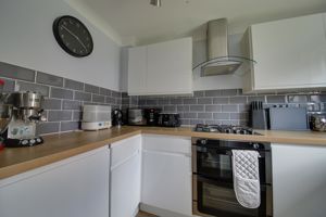 Kitchen- click for photo gallery